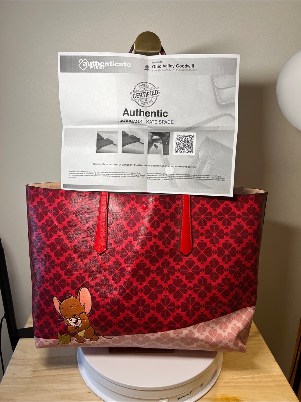 kate spade limited edition 2020 Tom and Jerry, large tote and wallet NWT and COA
